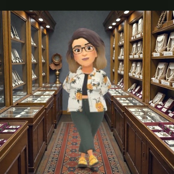 Meet your Posher, Karen - Picture 4 of 8